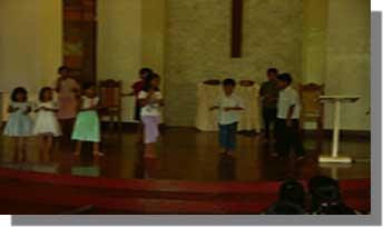 DEAf, Inc. Students Dancing for Special Number
